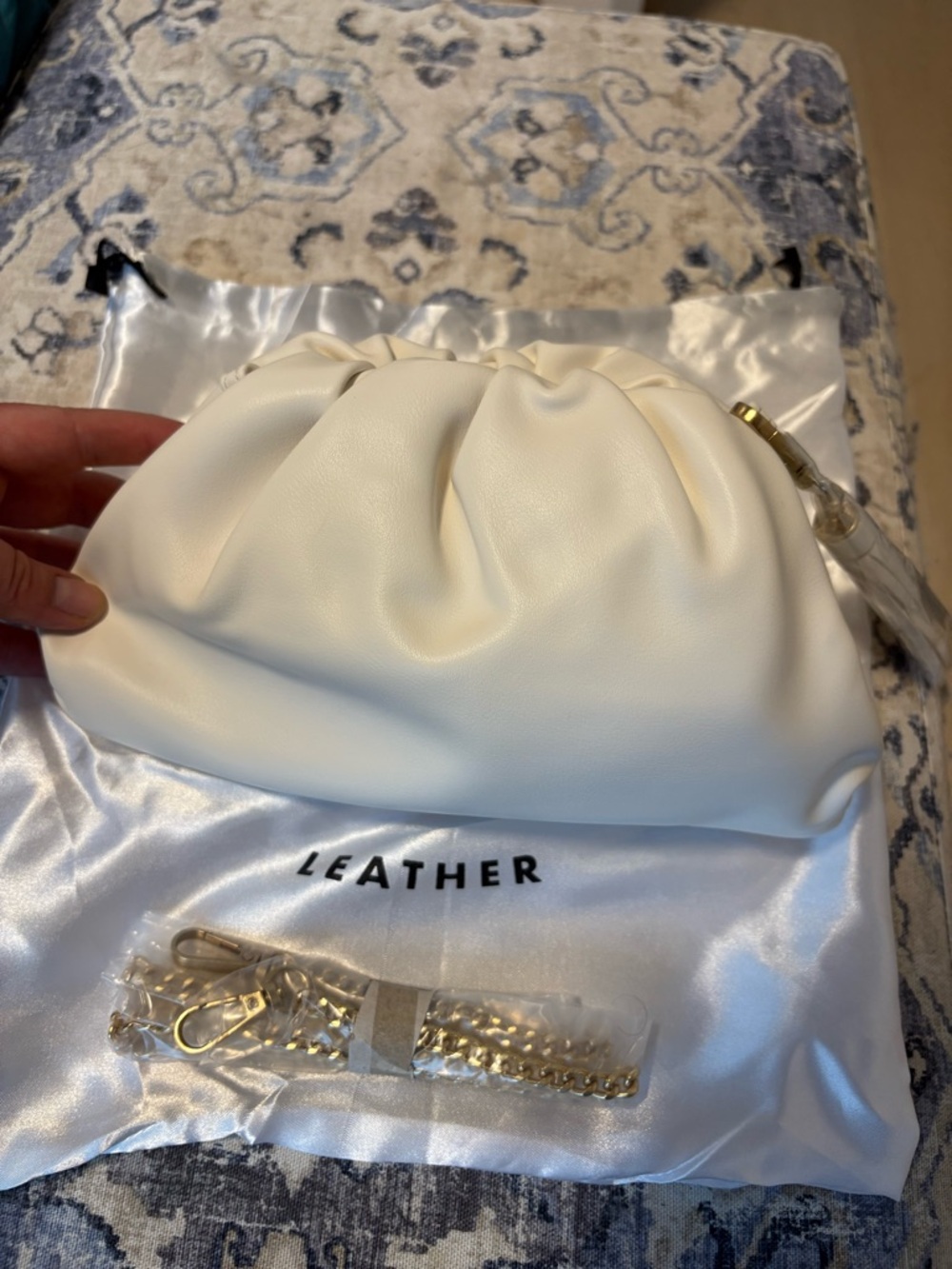 NWT - Understated Leather - Convertible Crossbody Clutch - Picture 2 of 3